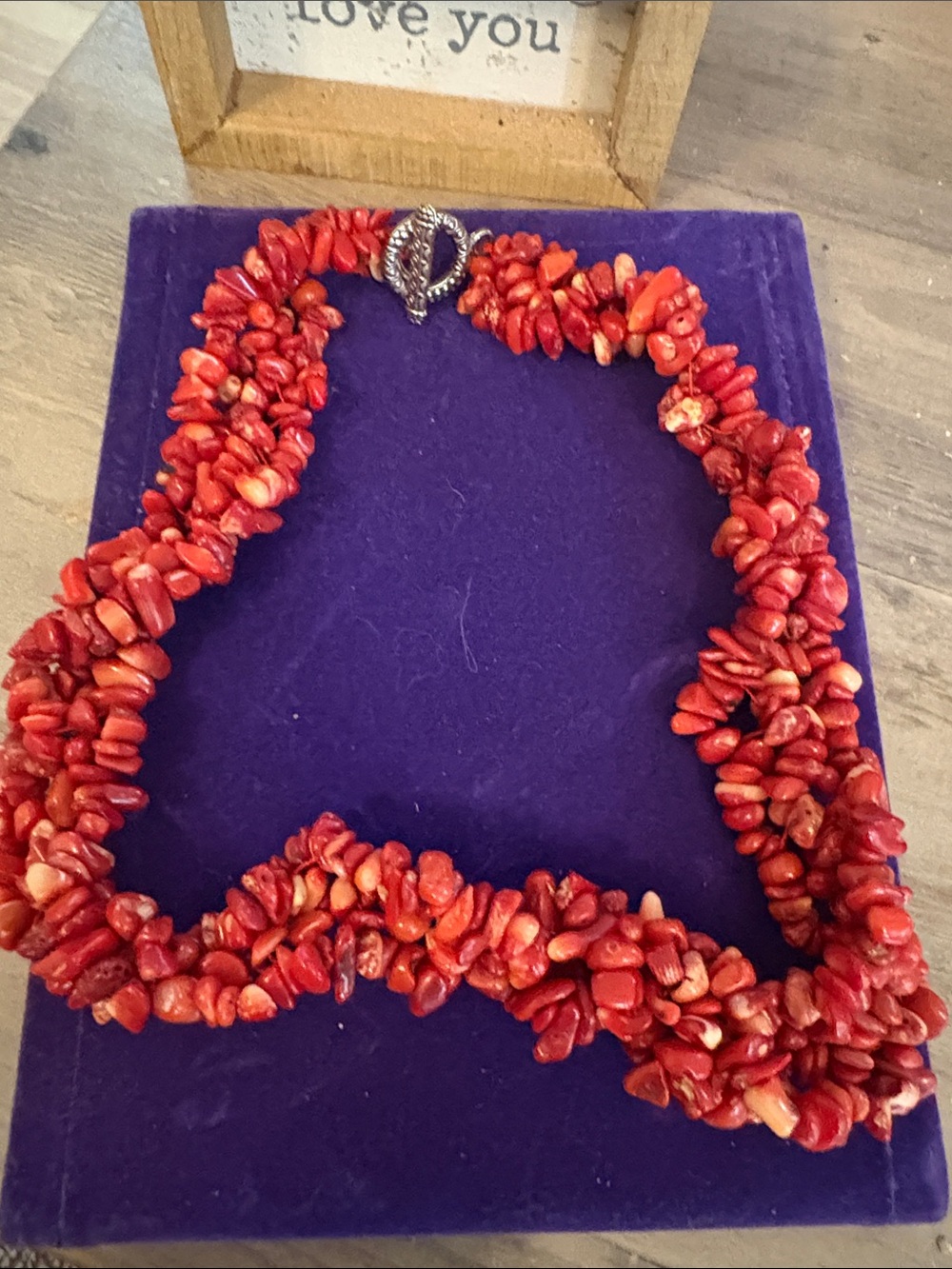 🪸HANDMADE REAL CORAL MULTI-STRAND BEACH NECKLACE- EUC W/ Silver Tone Loop Clasp